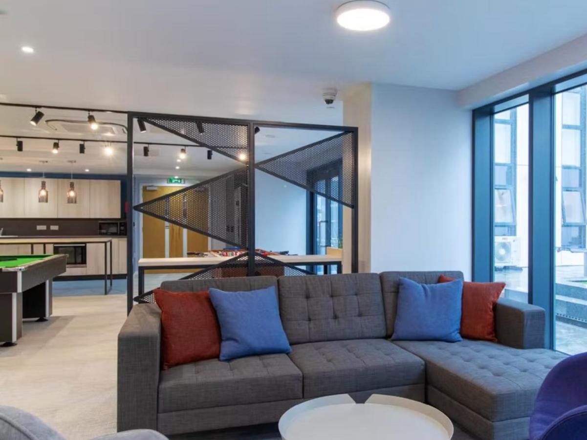 Vibrant Ensuite Rooms, Bournemouth - Sk Борнмут Экстерьер фото